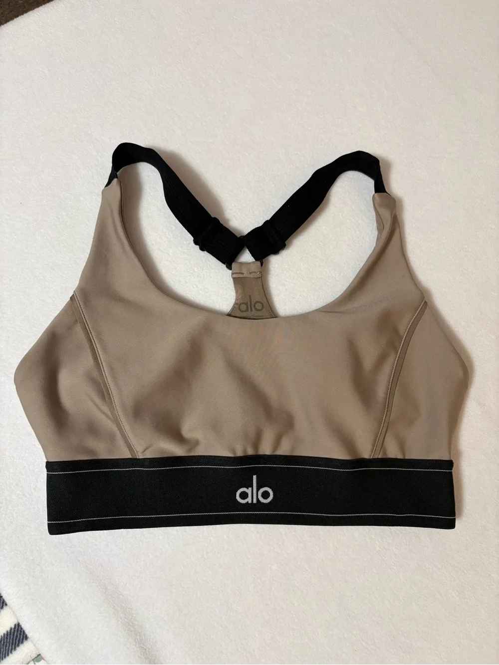 ALO YOGA Airlift Suit Up Bra In Beige size m
